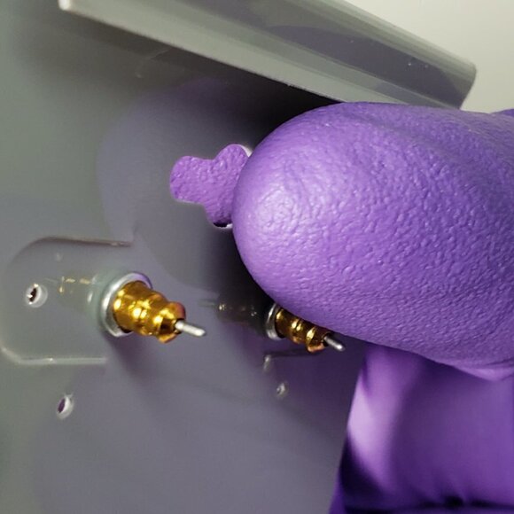 2/$30 Gold tone Dainty Interconnected Hoops Post Drop Earrings, 0.75" - Jewelry - Picture 11 of 11